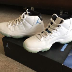 Air Jordan 11 size 9.5 never worn